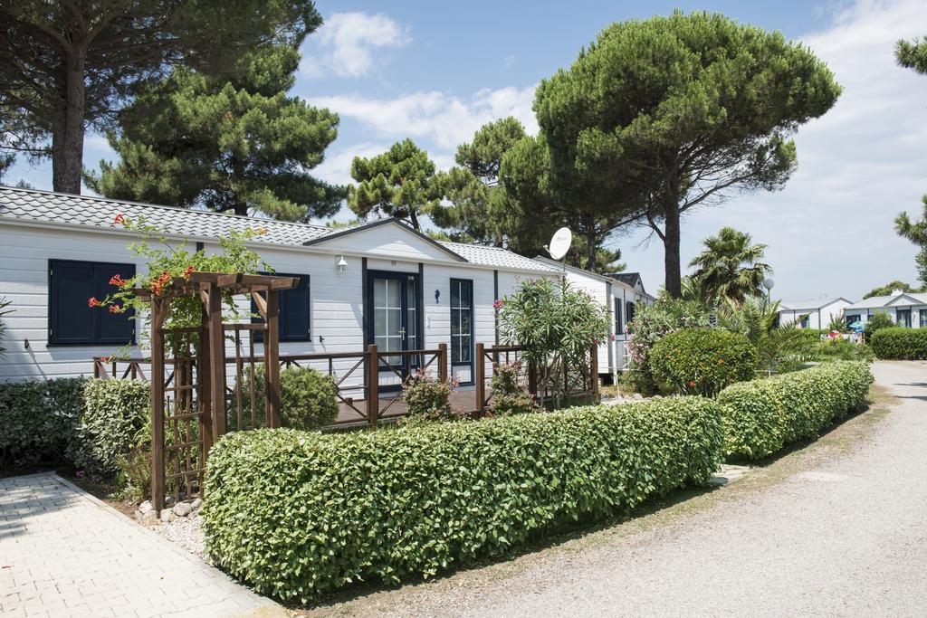 ונדרה Domaine Les Muriers חדר תמונה